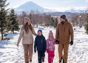 Деньги краевого маткапитала можно направить на ежемесячную выплату на ребёнка до достижения им возраста трёх лет