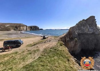 Байкер сорвался со скалы в Петропавловске