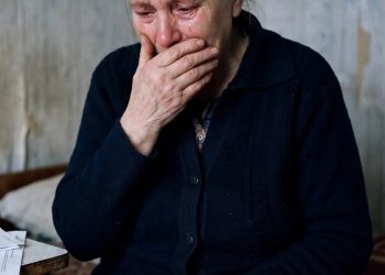Пенсионерам вернули деньги, похищенные мошенниками
